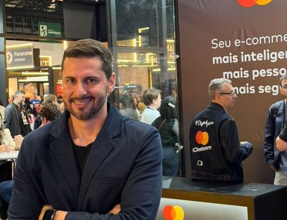 Conteúdo passa a definir quais marcas serão recomendadas por IAs e compradas pelos consumidores
