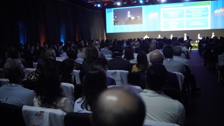 ABM Week 10: Fórum de Líderes debaterá o valor do capital humano na indústria