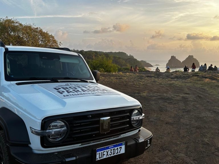 GWM Tank 300 transforma tecnologia V2L em ferramenta de reciclagem em Fernando de Noronha